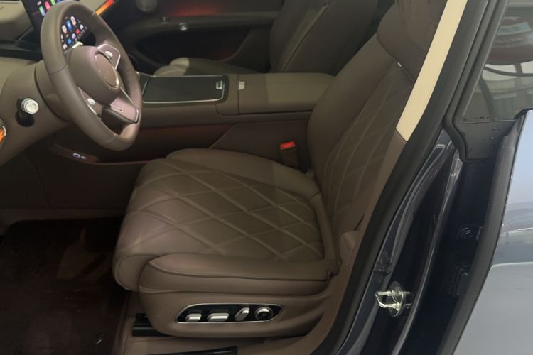 Used Hima Stelato S9 2025 Extended-Range Ultra Right Front Seat