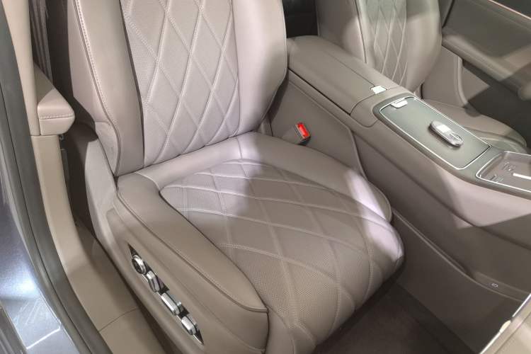 Used Hima Stelato S9 2025 Extended-Range Ultra Right Front Seat