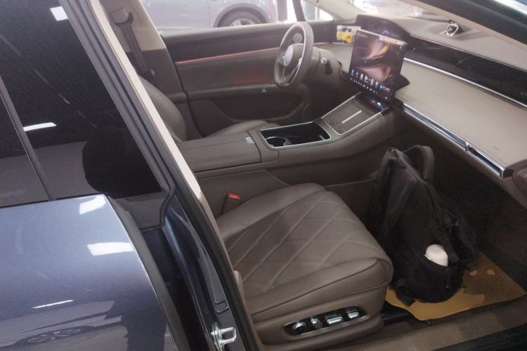 Used Hima Stelato S9 2025 Extended-Range Ultra Right Front Seat