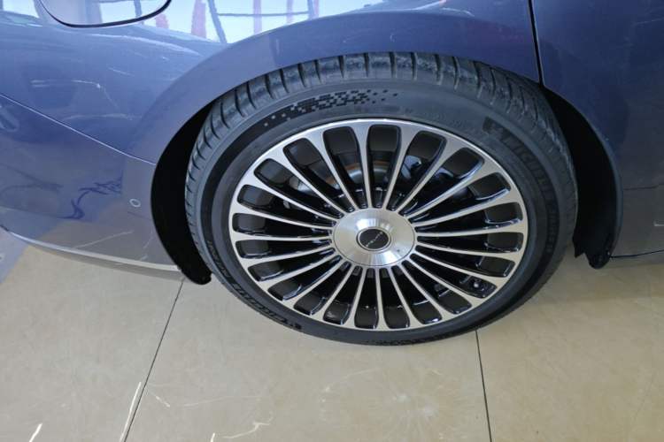 Used Hima Stelato S9 2025 Extended-Range Max+ Right Rear Wheel Hub