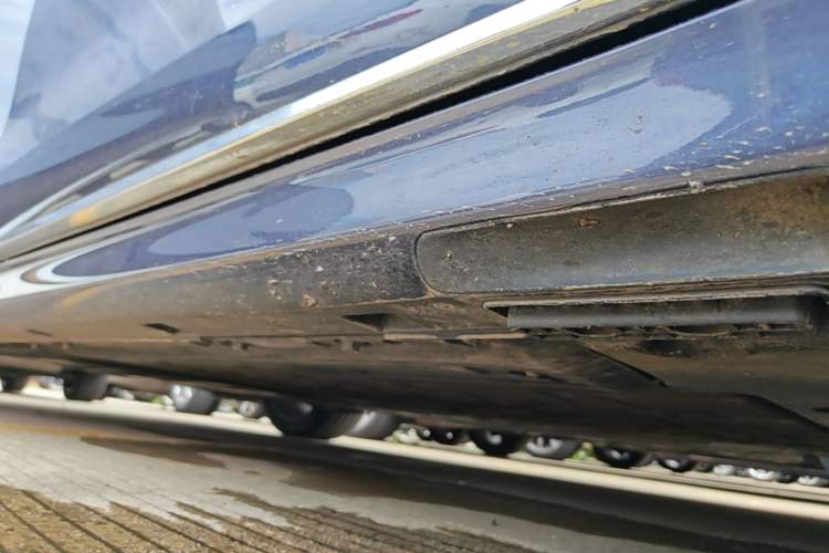 Used Hima Stelato S9 2025 Extended-Range Ultra Right Side Sill