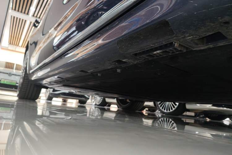 Used Hima Stelato S9 2025 Extended-Range Ultra Right Side Sill