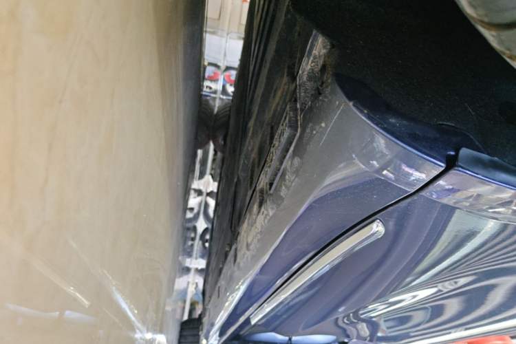 Used Hima Stelato S9 2025 Extended-Range Max+ Right Side Sill