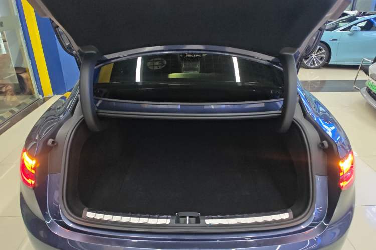 Used Hima Stelato S9 2025 Extended-Range Ultra Trunk