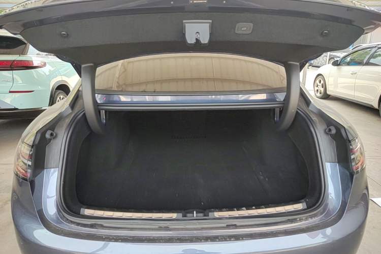 Used Hima Stelato S9 2025 Extended-Range Ultra Trunk