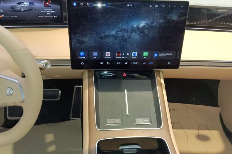Used Hima Stelato S9 2025 Extended-Range Max+ Audio And AC Panel