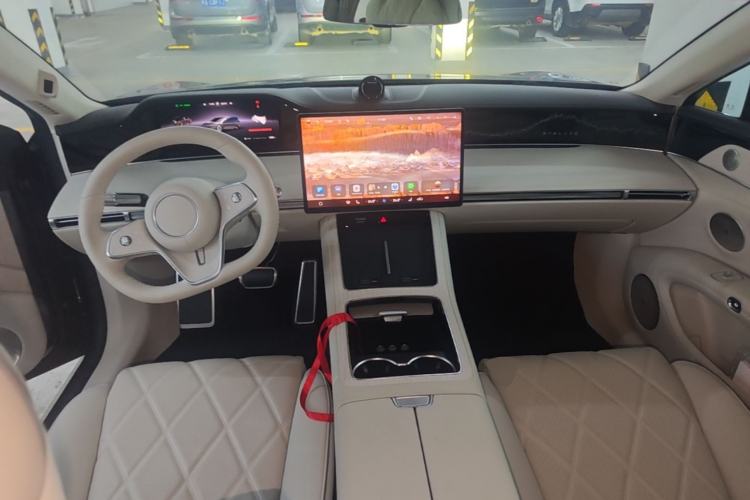 Used Hima Stelato S9 2025 Extended-Range Max+ Center Console