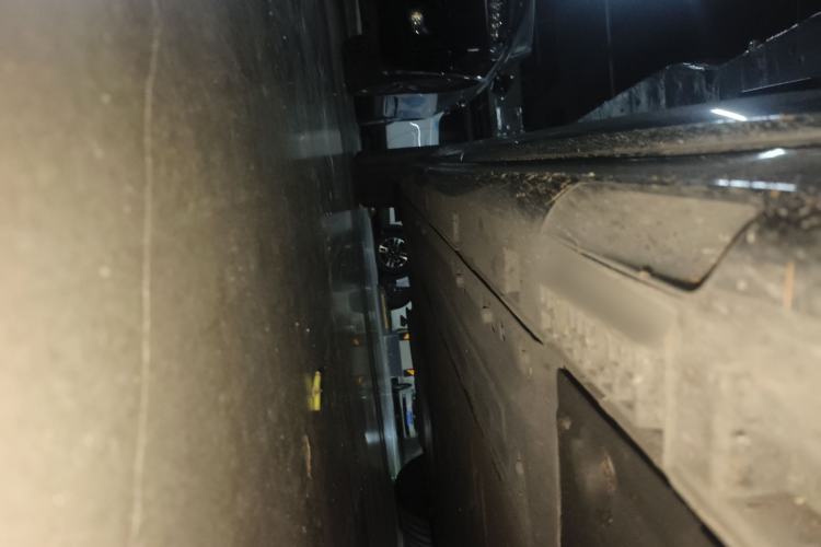 Used Hima Stelato S9 2025 Extended-Range Ultra Chassis Front Right