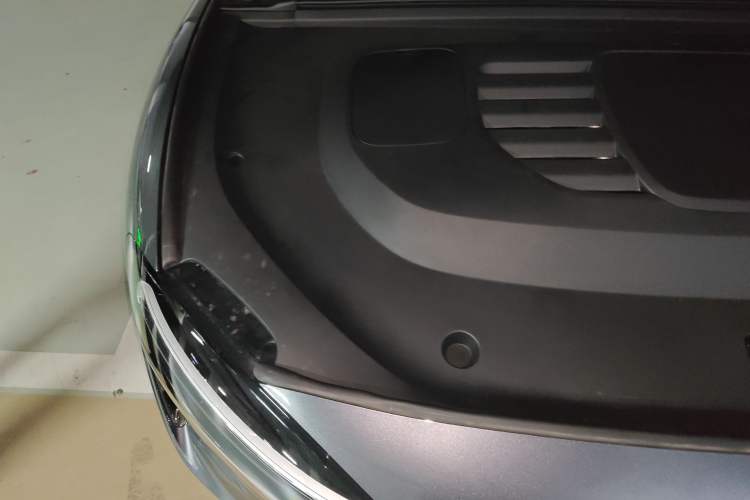 Used Hima Stelato S9 2025 Extended-Range Max+ Engine Bay Right