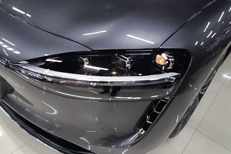 Used Hima Stelato S9 2025 Extended-Range Max Left Front Headlight