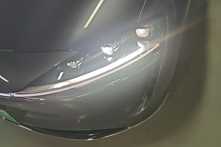 Used Hima Stelato S9 2025 Extended-Range Max+ Left Front Headlight