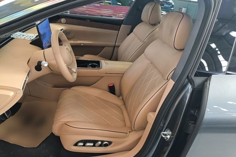 Used Hima Stelato S9 2025 Extended-Range Ultra Left Front Seat