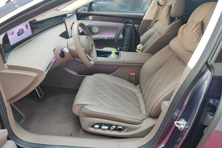Used Hima Stelato S9 2025 Extended-Range Ultra Left Front Seat
