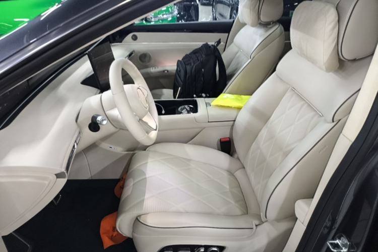Used Hima Stelato S9 2025 Extended-Range Max Left Front Seat