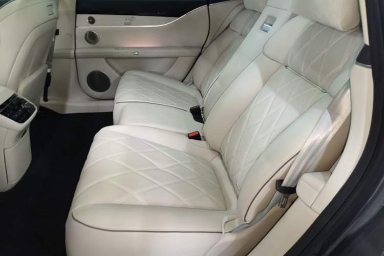 Used Hima Stelato S9 2025 Extended-Range Max Left Rear Seat