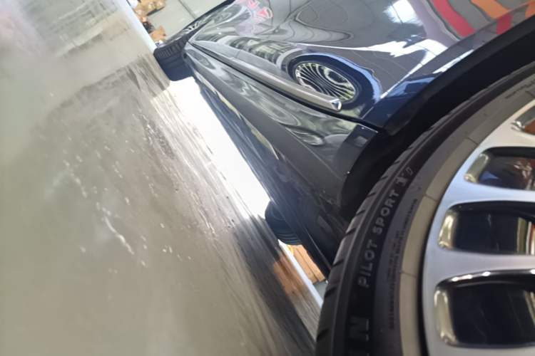 Used Hima Stelato S9 2025 Extended-Range Ultra Left Side Sill