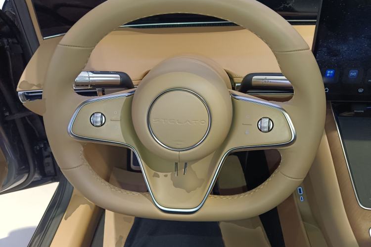 Used Hima Stelato S9 2025 Extended-Range Max+ Steering Wheel