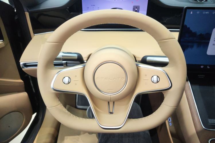 Used Hima Stelato S9 2025 Extended-Range Max+ Steering Wheel
