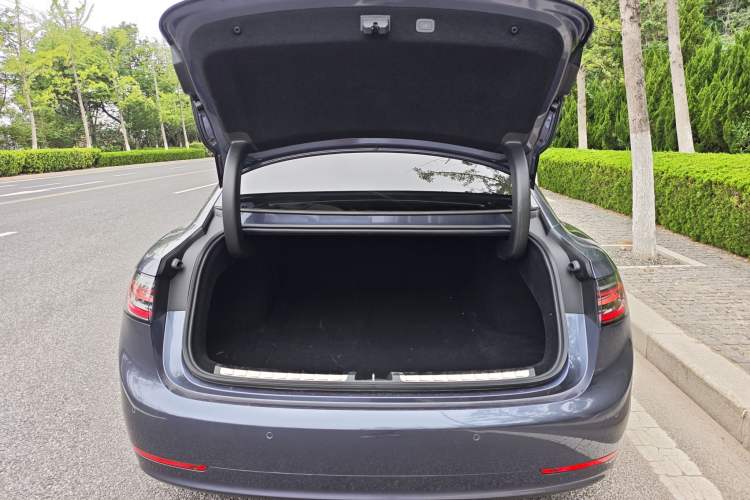 Used Hima Stelato S9 2025 Extended-Range Ultra Trunk