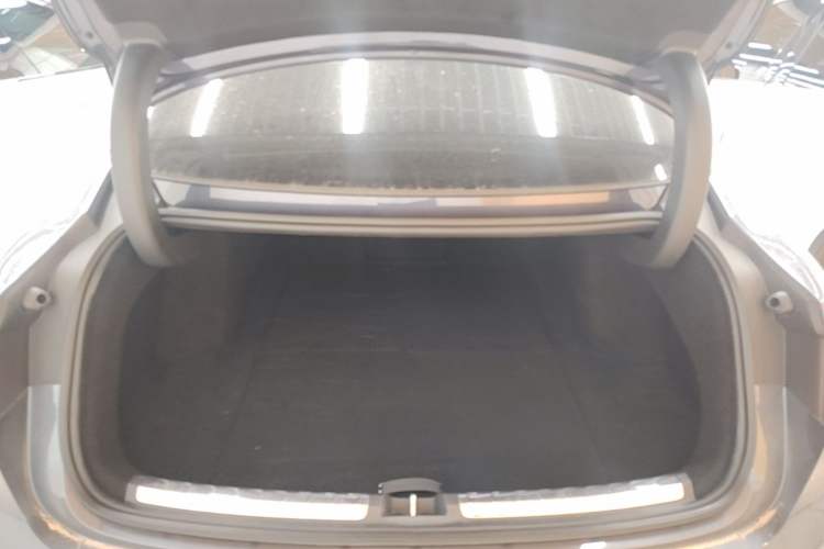 Used Hima Stelato S9 2025 Extended-Range Max+ Trunk