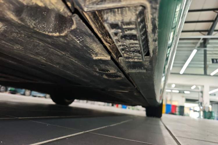 Used Hima Stelato S9 2025 Extended-Range Ultra Chassis Rear Right