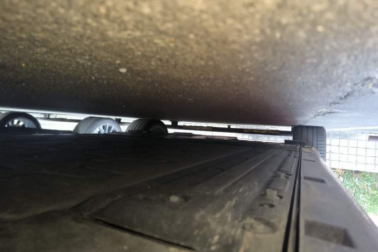 Used Hima Stelato S9 2025 Extended-Range Max+ Chassis Front Right
