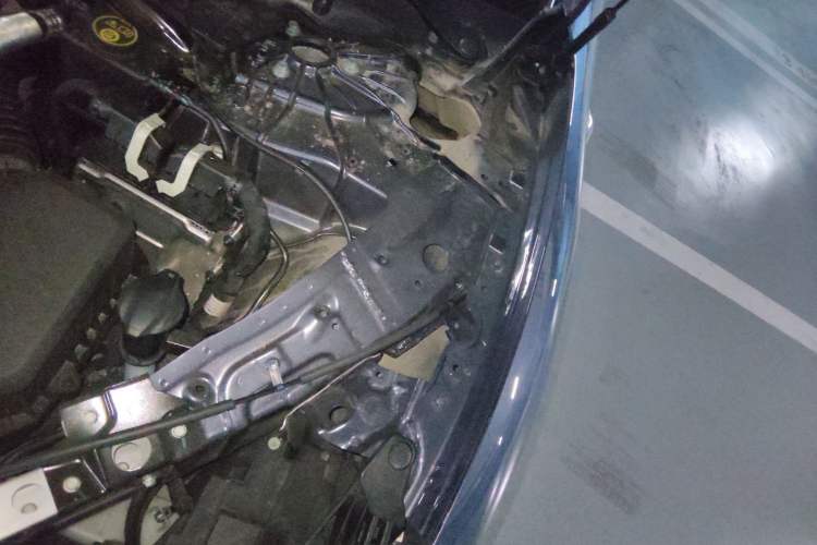 Used Hima Stelato S9 2025 Extended-Range Max+ Engine Bay Left