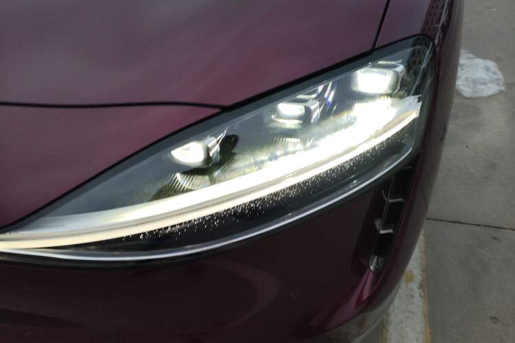Used Hima Stelato S9 2025 Extended-Range Ultra Left Front Headlight