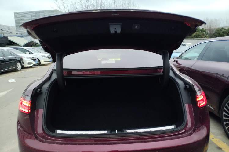 Used Hima Stelato S9 2025 Extended-Range Ultra Trunk