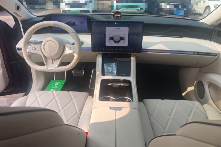 Used Hima Stelato S9 2025 Extended-Range Max+ Center Console