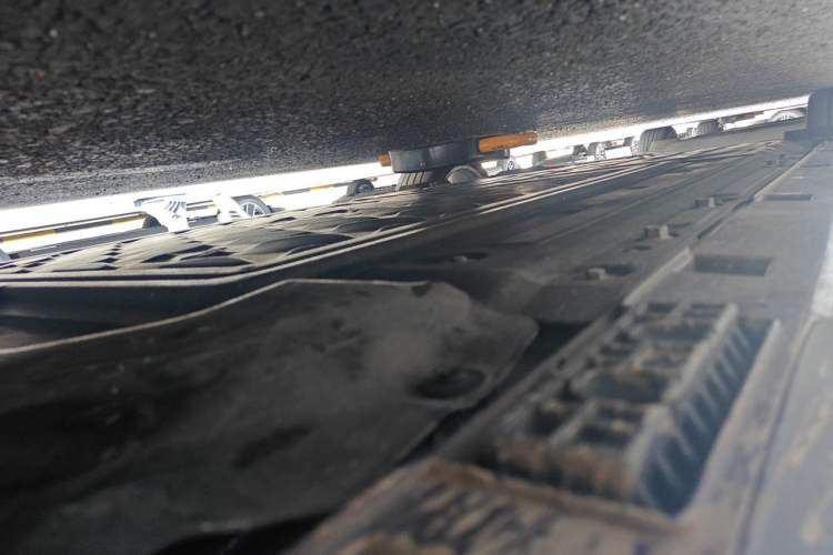 Used Hima Stelato S9 2025 Extended-Range Ultra Chassis Front Right