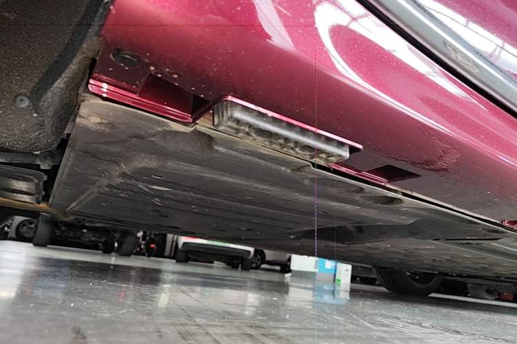 Used Hima Stelato S9 2025 Extended-Range Ultra Chassis Rear Right
