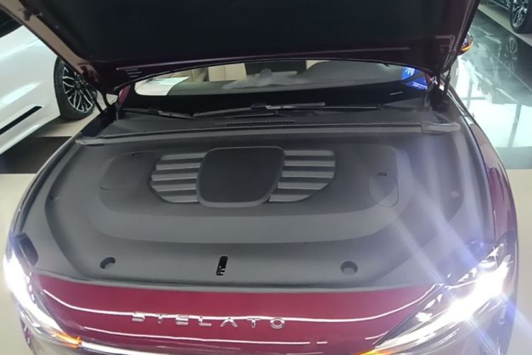 Used Hima Stelato S9 2025 Extended-Range Ultra Engine Bay