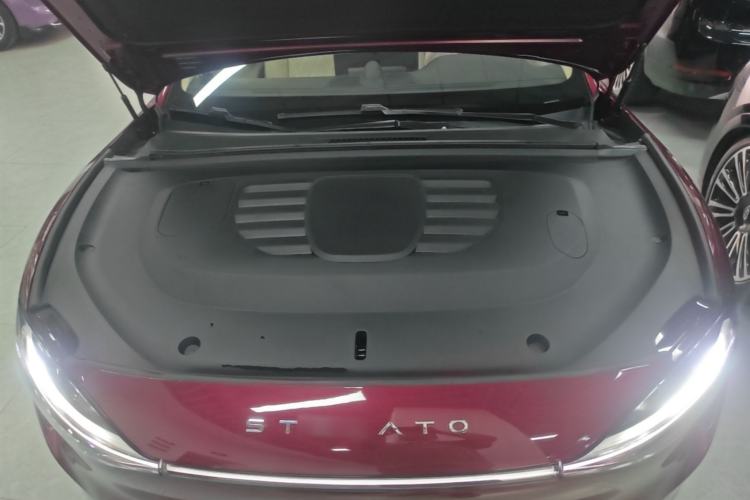 Used Hima Stelato S9 2025 Extended-Range Ultra Engine Bay