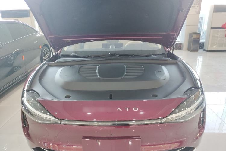 Used Hima Stelato S9 2025 Extended-Range Ultra Engine Bay
