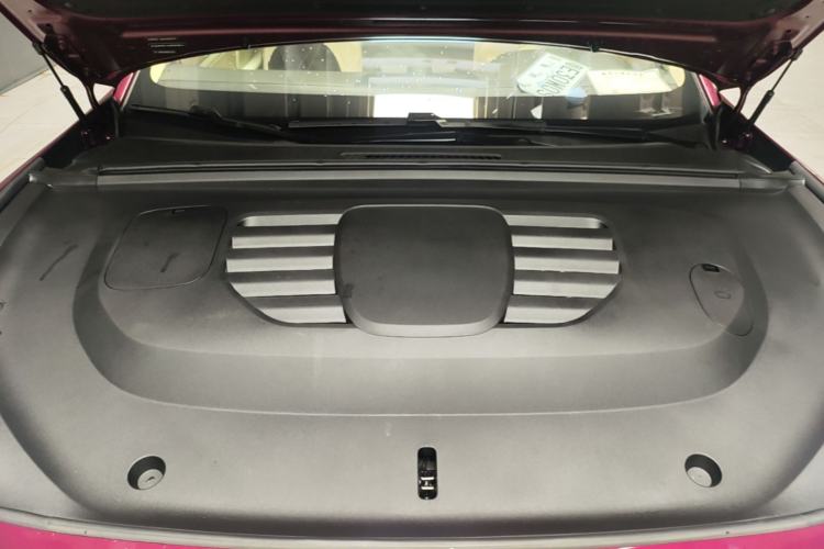 Used Hima Stelato S9 2025 Extended-Range Ultra Engine Bay