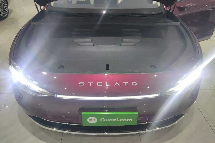 Used Hima Stelato S9 2025 Extended-Range Ultra Engine Bay