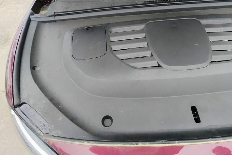 Used Hima Stelato S9 2025 Extended-Range Max Engine Bay Right