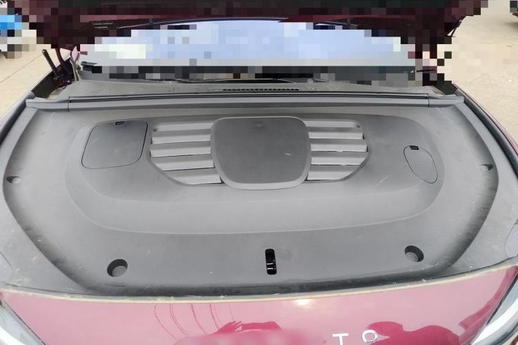 Used Hima Stelato S9 2025 Extended-Range Max Engine Bay