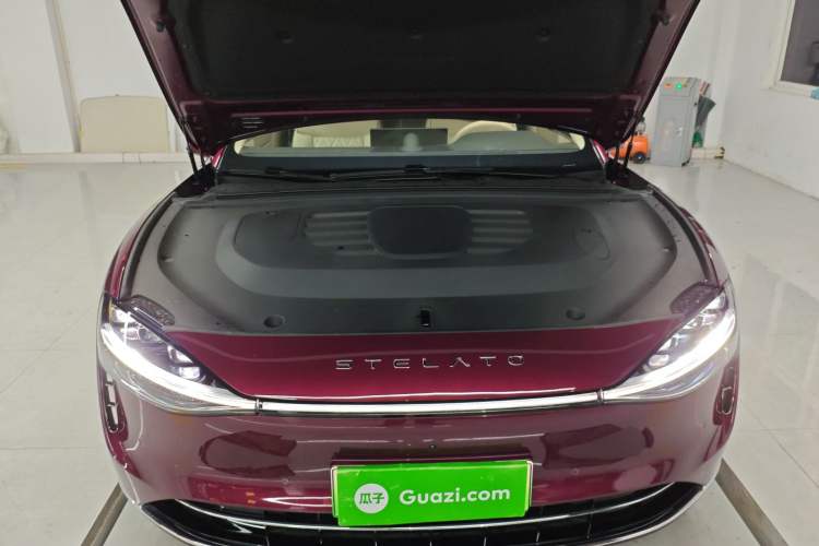 Used Hima Stelato S9 2025 Extended-Range Ultra Engine Bay