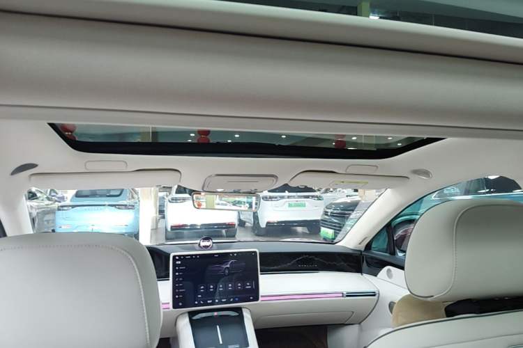Used Hima Stelato S9 2025 Extended-Range Ultra Headliner