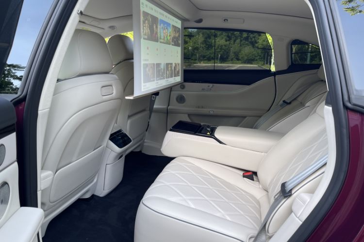 Used Hima Stelato S9 2025 Extended-Range Ultra Interior 1