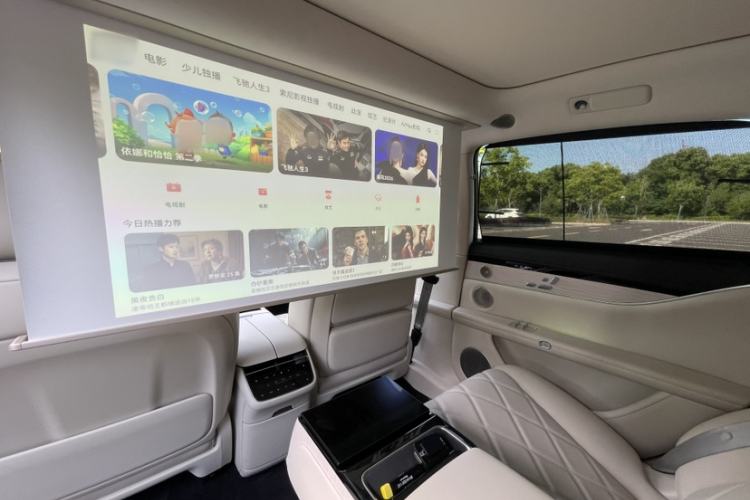 Used Hima Stelato S9 2025 Extended-Range Ultra Interior 3