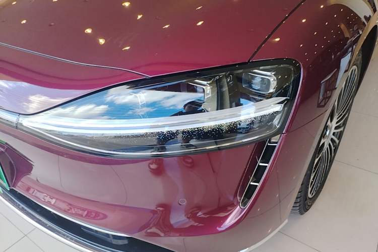 Used Hima Stelato S9 2025 Extended-Range Ultra Left Front Headlight