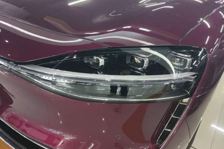 Used Hima Stelato S9 2025 Extended-Range Ultra Left Front Headlight