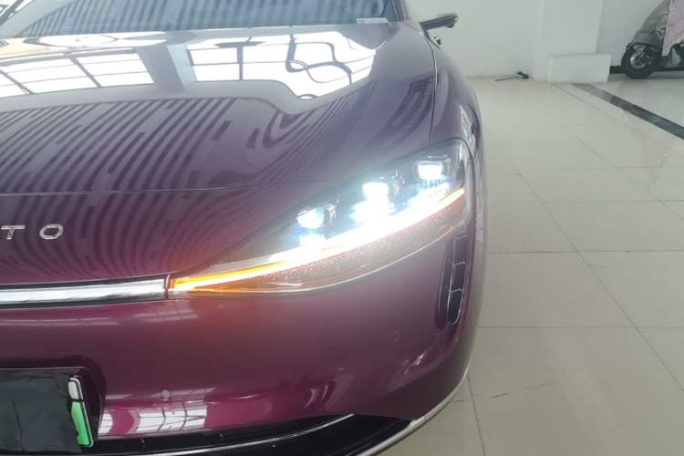 Used Hima Stelato S9 2025 Extended-Range Ultra Left Front Headlight