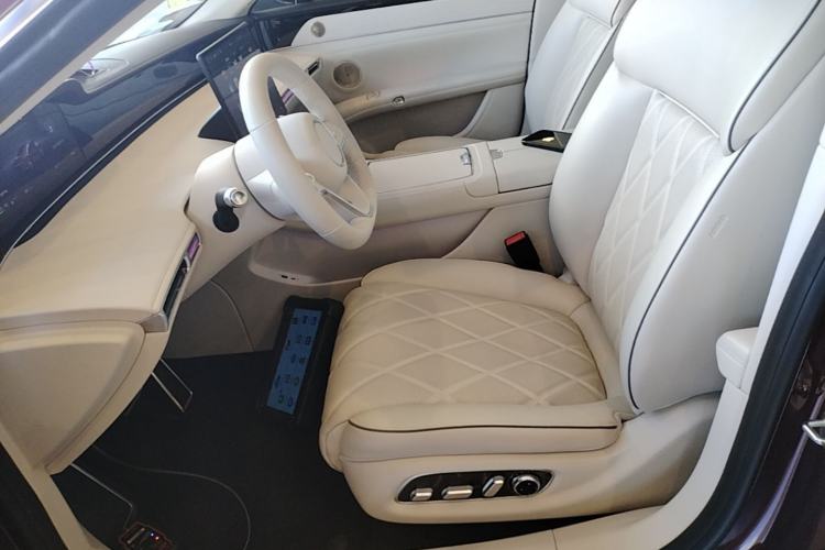 Used Hima Stelato S9 2025 Extended-Range Ultra Left Front Seat