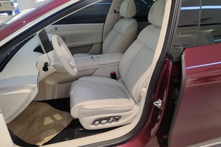 Used Hima Stelato S9 2025 Extended-Range Max+ Left Front Seat