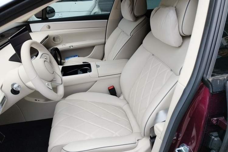 Used Hima Stelato S9 2025 Extended-Range Max Left Front Seat
