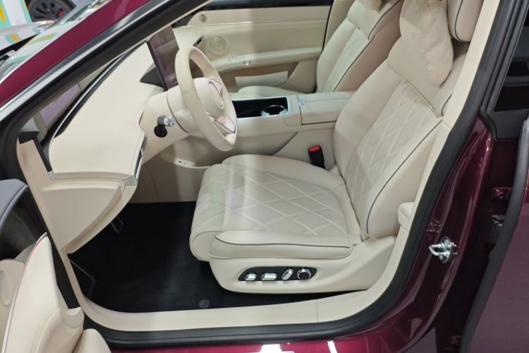 Used Hima Stelato S9 2025 Extended-Range Ultra Left Front Seat